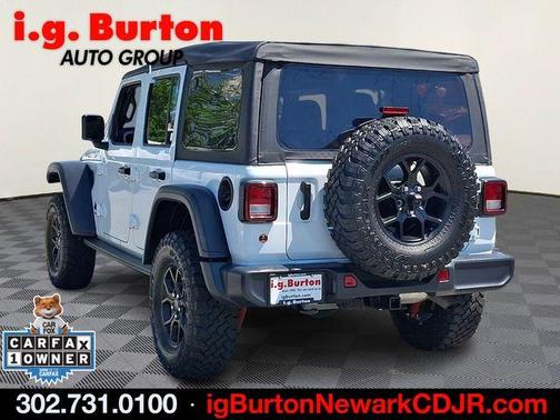 Bright White Clearcoat 2025 Jeep Wrangler Sport