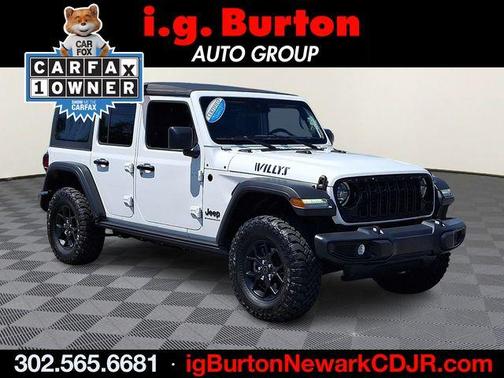 Bright White Clearcoat 2025 Jeep Wrangler Sport