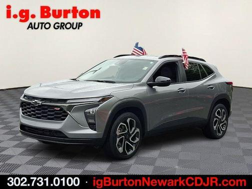 Sterling Gray Metallic 2025 Chevrolet Trax 2RS