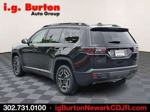 Diamond Black 2026 Jeep Cherokee LAREDO/LIMITED