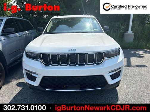 Bright White Clearcoat 2022 Jeep Grand Cherokee Limited