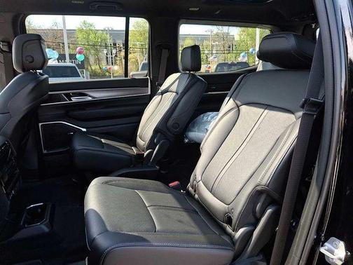 Gloss Black 2026 Jeep Grand Wagoneer Base