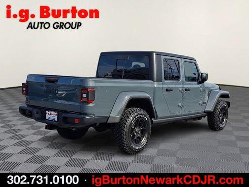 2026 Jeep Gladiator Sport