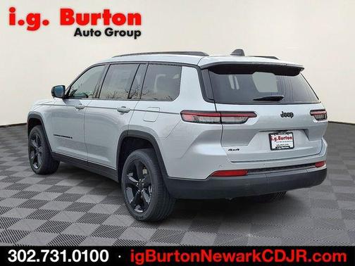 Silver Zynith 2025 Jeep Grand Cherokee L Laredo