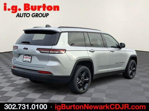 2025 Jeep Grand Cherokee L Laredo