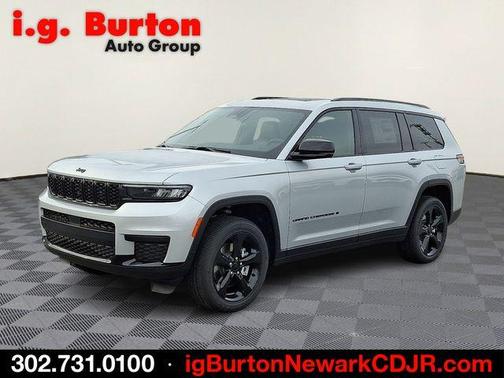 Silver Zynith 2025 Jeep Grand Cherokee L Laredo