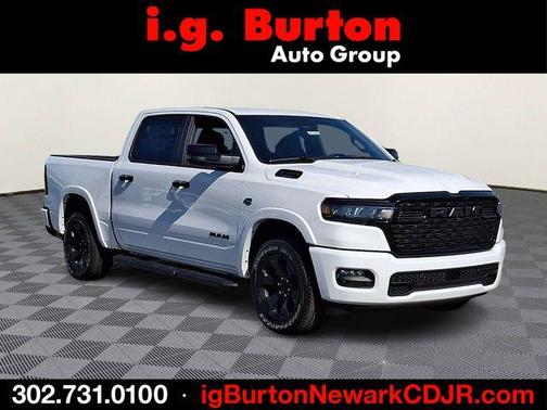 Bright White Clearcoat 2026 RAM 1500 Big Horn/Lone Star