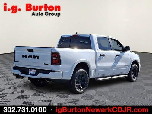 Bright White Clearcoat 2026 RAM 1500 Big Horn/Lone Star