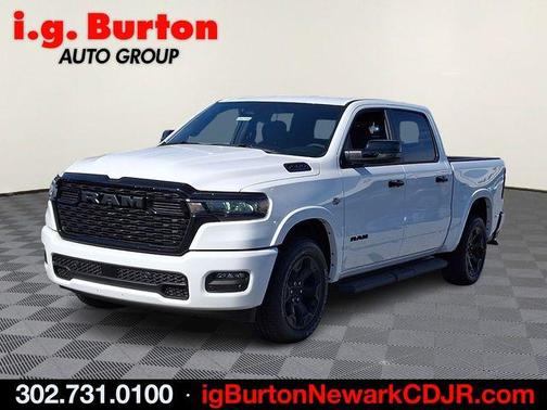 Bright White Clearcoat 2026 RAM 1500 Big Horn/Lone Star