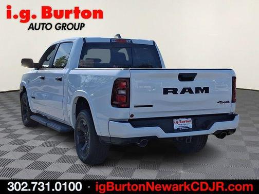 Bright White Clearcoat 2026 RAM 1500 Big Horn/Lone Star