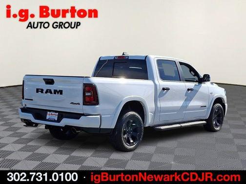 Bright White Clearcoat 2026 RAM 1500 Big Horn/Lone Star