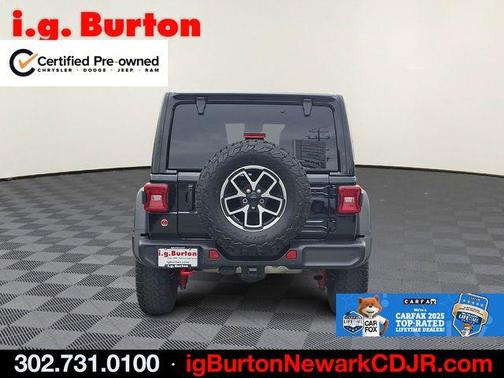 Black Clearcoat 2025 Jeep Wrangler Rubicon