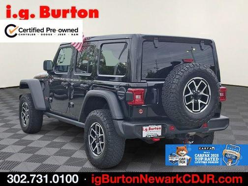 Black Clearcoat 2025 Jeep Wrangler Rubicon