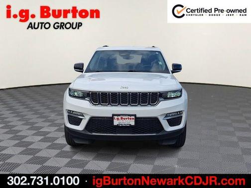 Bright White Clearcoat 2023 Jeep Grand Cherokee Limited