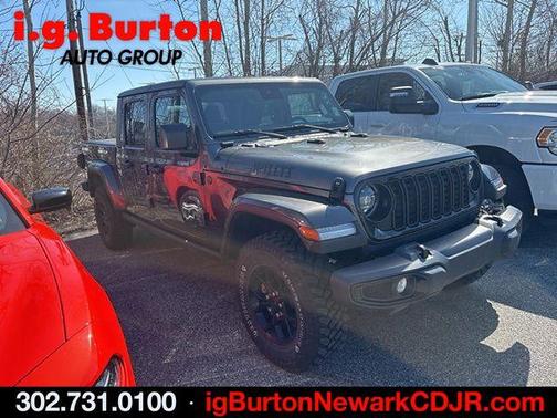 Granite Crystal Clearcoat Metallic 2025 Jeep Gladiator Sport