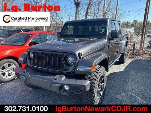 Granite Crystal Clearcoat Metallic 2025 Jeep Gladiator Sport