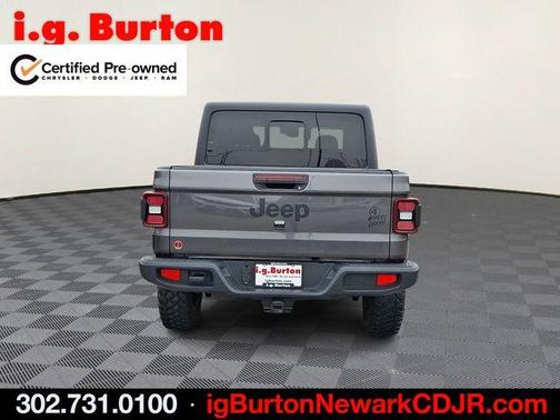 Granite Crystal Clearcoat Metallic 2025 Jeep Gladiator Sport