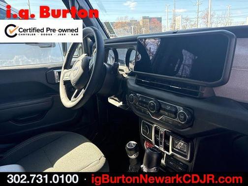 Granite Crystal Clearcoat Metallic 2025 Jeep Gladiator Sport