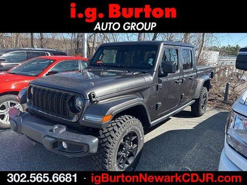 Granite Crystal Clearcoat Metallic 2025 Jeep Gladiator Sport