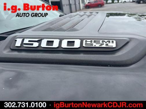 Diamond Black 2019 RAM 1500 Laramie