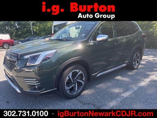 Cascade Green Silica 2023 Subaru Forester Touring