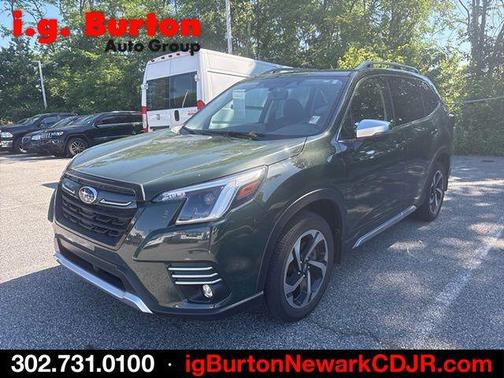 Cascade Green Silica 2023 Subaru Forester Touring