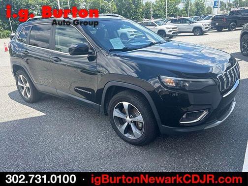 Diamond Black 2019 Jeep Cherokee Limited