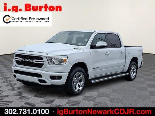 Bright White Clearcoat 2022 RAM 1500 Big Horn