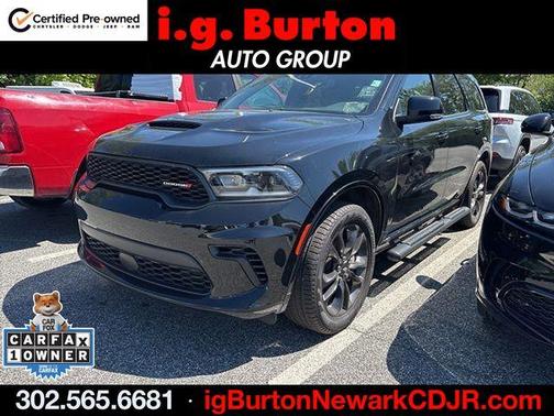 Black Clearcoat 2024 Dodge Durango GT