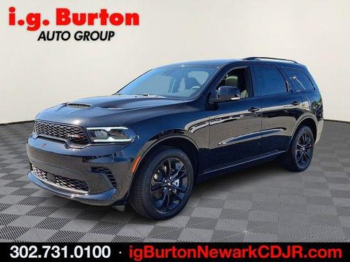 DB Black Crystal Clearcoat 2026 Dodge Durango GT