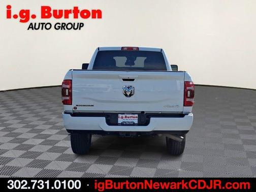 Bright White Clearcoat 2024 RAM 2500 Big Horn