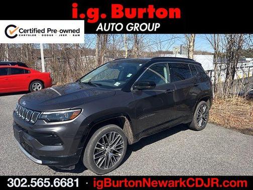 Granite Crystal Clearcoat Metallic 2022 Jeep Compass Limited