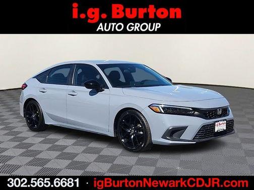 White 2022 Honda Civic Sport