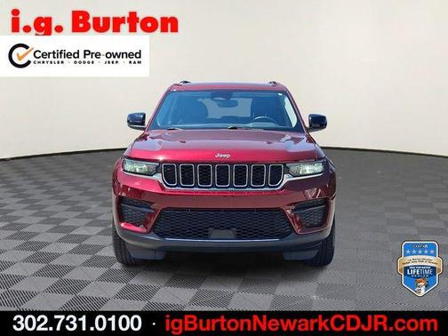 Velvet Red Pearlcoat 2023 Jeep Grand Cherokee Laredo