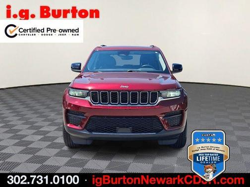 Velvet Red Pearlcoat 2023 Jeep Grand Cherokee Laredo
