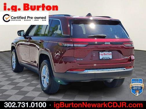 Velvet Red Pearlcoat 2023 Jeep Grand Cherokee Laredo