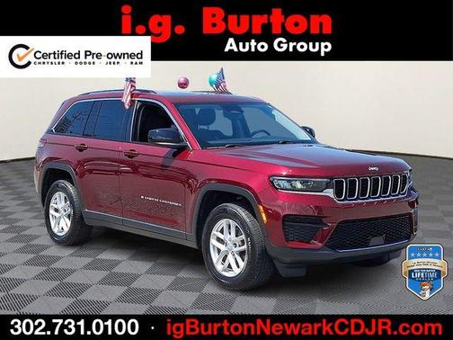 Velvet Red Pearlcoat 2023 Jeep Grand Cherokee Laredo