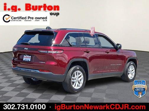Velvet Red Pearlcoat 2023 Jeep Grand Cherokee Laredo