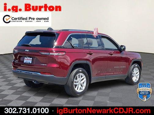 Velvet Red Pearlcoat 2023 Jeep Grand Cherokee Laredo