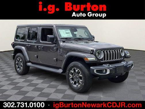 Granite Crystal Clearcoat Metallic 2026 Jeep Wrangler Sahara