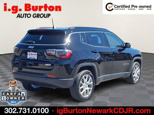 Diamond Black 2022 Jeep Compass Latitude Lux