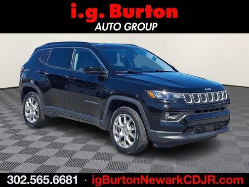 Diamond Black 2022 Jeep Compass Latitude Lux