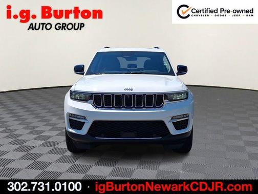 Bright White Clearcoat 2024 Jeep Grand Cherokee Limited