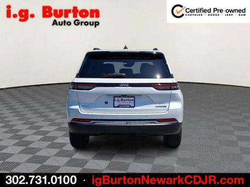 Bright White Clearcoat 2024 Jeep Grand Cherokee Limited