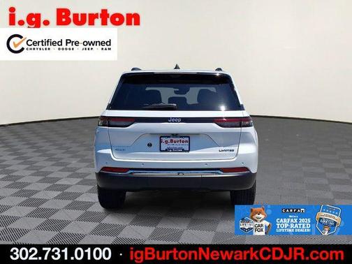 Bright White Clearcoat 2024 Jeep Grand Cherokee Limited