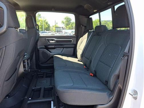 Bright White Clearcoat 2026 RAM 1500 Big Horn/Lone Star