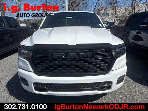 Bright White Clearcoat 2026 RAM 1500 Big Horn/Lone Star