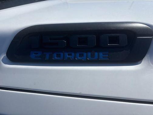 Bright White Clearcoat 2026 RAM 1500 Big Horn/Lone Star