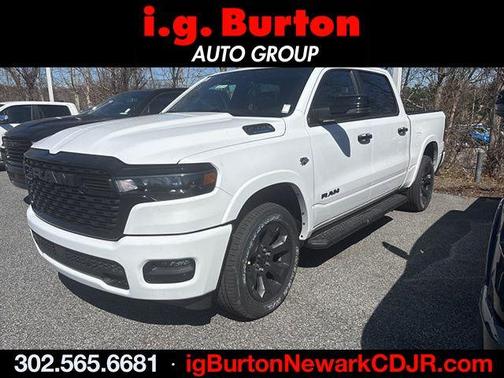 Bright White Clearcoat 2026 RAM 1500 Big Horn/Lone Star