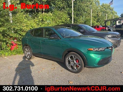 Verde 2024 Alfa Romeo Tonale Veloce